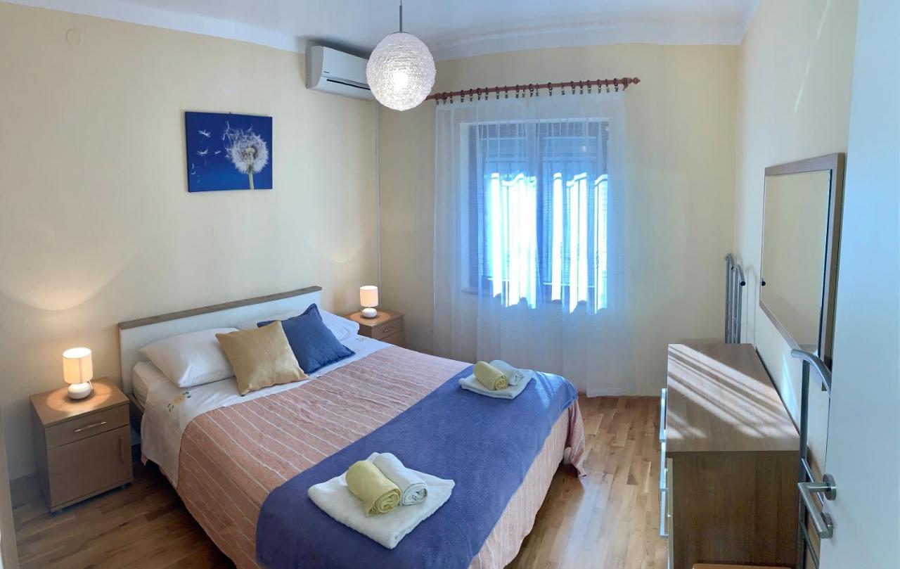 Duplex Apartment With Private Swimming Pool 프레코 외부 사진