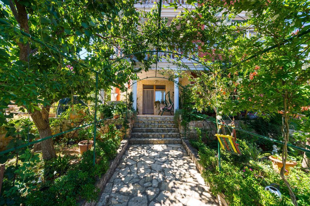 Duplex Apartment With Private Swimming Pool 프레코 외부 사진